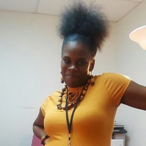 Meet your Posher, Shanell